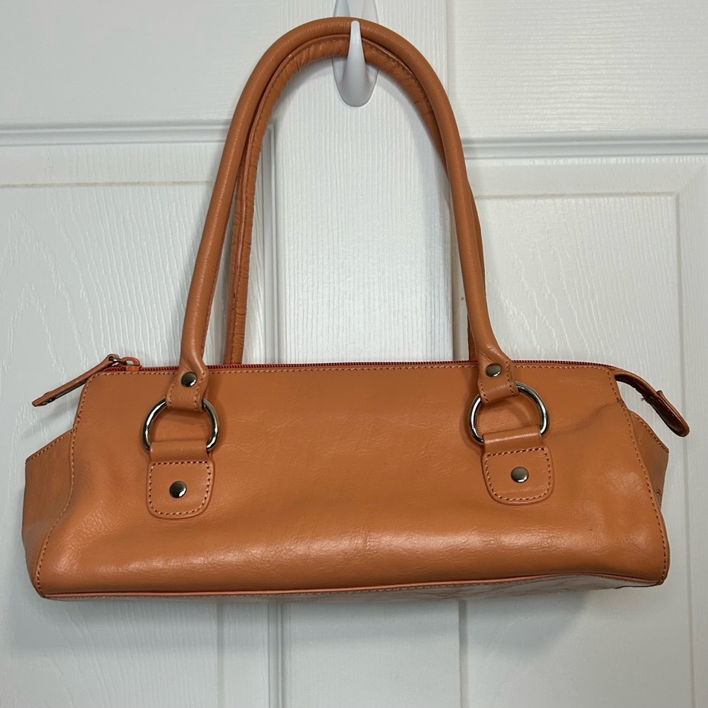 Kenneth Cole New York Leather Shoulder Bag
